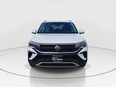 2024 Volkswagen Taos - Photo 2