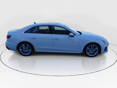 2022 Audi A4 Sedan - Photo 8