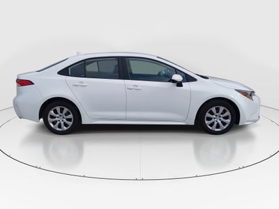 2025 Toyota Corolla - Photo 8