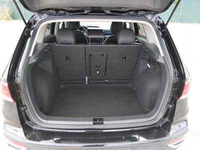 2024 Volkswagen Taos - Photo 11