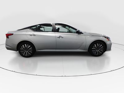 2024 Nissan Altima - Photo 8