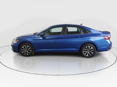 2024 Volkswagen Jetta - Photo 4