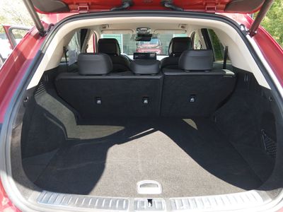 2025 Genesis GV70 — photo 11 view