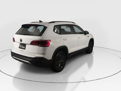 2024 Volkswagen Taos - Photo 7