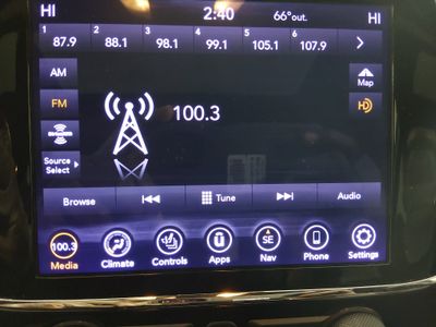 2021 Jeep Grand Cherokee - Photo 17