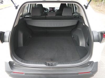 2024 Toyota RAV4 — photo 11 view