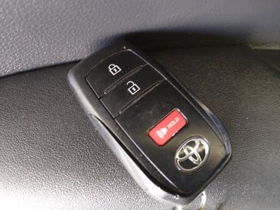 2024 Toyota Corolla Cross - Photo 15