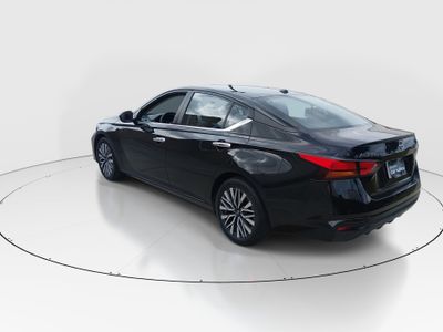 2024 Nissan Altima - Photo 5