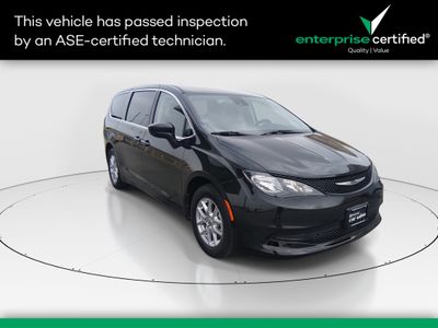 2023 Chrysler Voyager - Photo 1