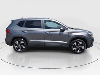 2024 Volkswagen Taos - Photo 8