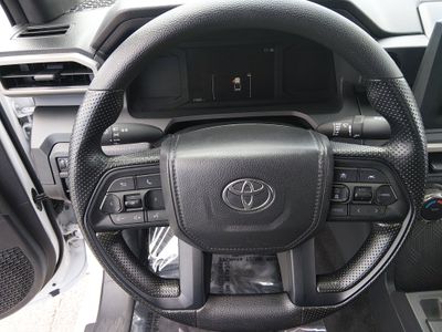 2025 Toyota Tacoma 2WD - Photo 12