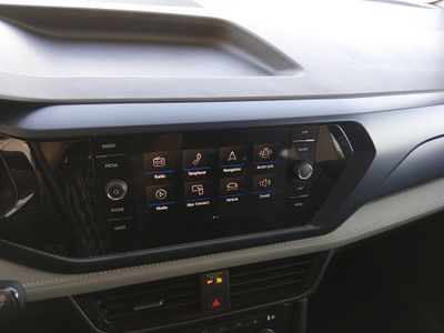 2024 Volkswagen Taos - Photo 17