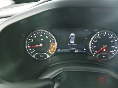 2023 Jeep Renegade - Photo 14