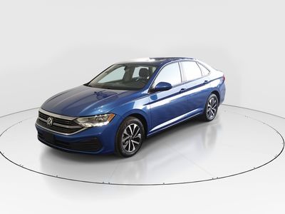 2024 Volkswagen Jetta - Photo 3