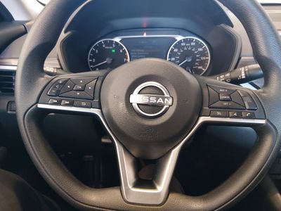 2024 Nissan Altima - Photo 12