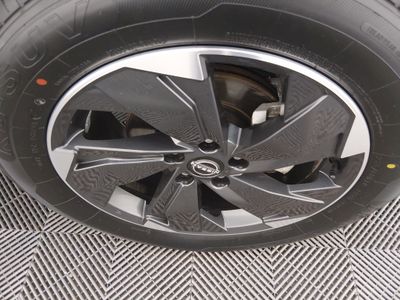 2025 Nissan Rogue - Photo 10