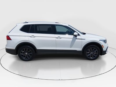 2024 Volkswagen Tiguan - Photo 8