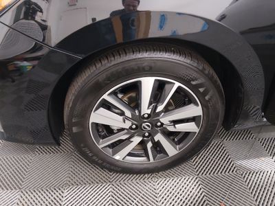 2025 Nissan Versa - Photo 10
