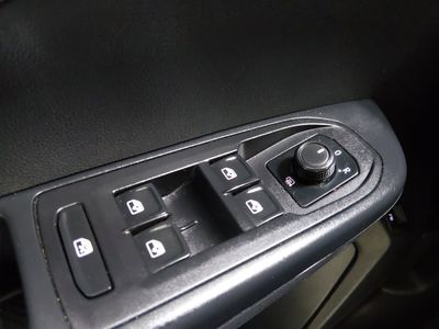 2024 Volkswagen Taos - Photo 18