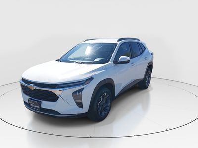 2025 Chevrolet Trax - Photo 3