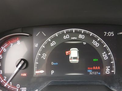 2024 Toyota RAV4 — photo 14 view