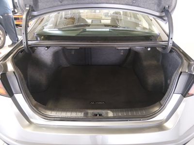 2024 Nissan Altima - Photo 11
