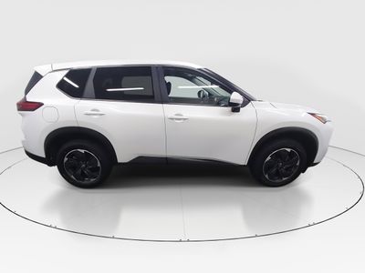 2024 Nissan Rogue - Photo 8