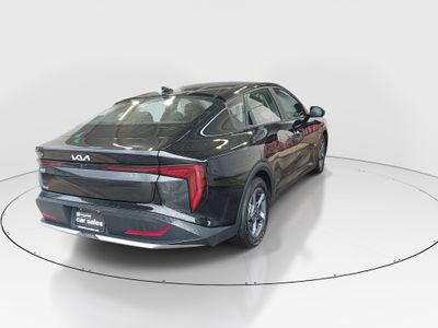2025 Kia K4 - Photo 7