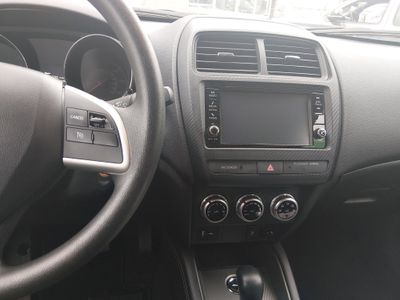 2025 Mitsubishi Outlander Sport - Photo 18