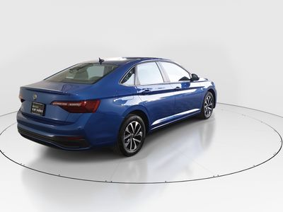 2024 Volkswagen Jetta - Photo 7