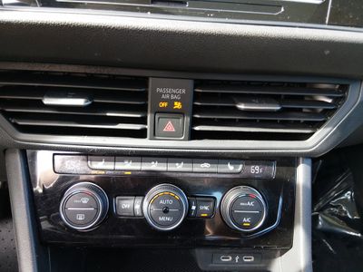 2024 Volkswagen Jetta - Photo 13
