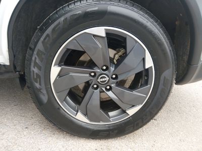 2024 Nissan Rogue - Photo 11
