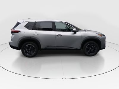 2024 Nissan Rogue - Photo 8