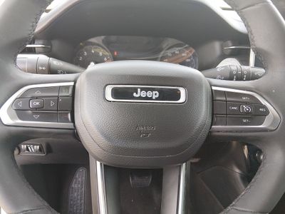 2024 Jeep Compass - Photo 12