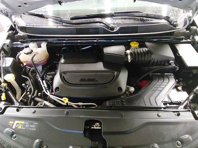 2023 Chrysler Voyager - Photo 9