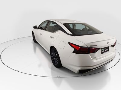 2025 Nissan Altima - Photo 5