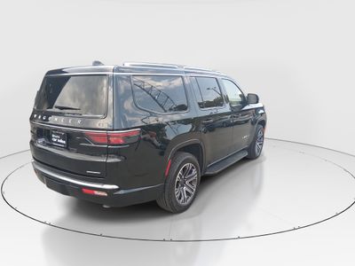 2024 Jeep Wagoneer - Photo 7