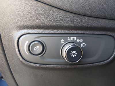 2024 Chevrolet Equinox — photo 13 view