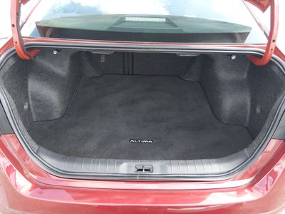 2024 Nissan Altima - Photo 11