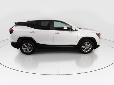 2024 GMC Terrain — photo 8 view