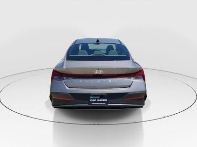 2024 Hyundai Elantra - Photo 6