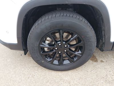 2023 Jeep Cherokee — photo 10 view