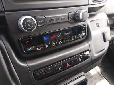 2025 Ram ProMaster Cargo Van - Photo 19