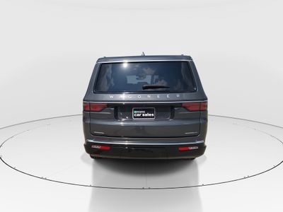 2023 Jeep Wagoneer L - Photo 6