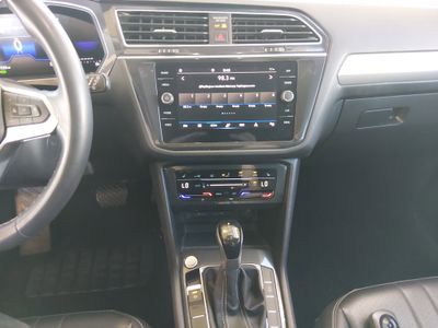 2024 Volkswagen Tiguan - Photo 21