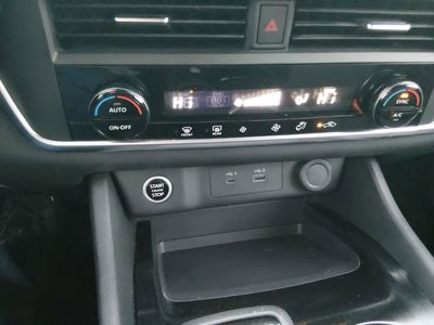 2023 Nissan Rogue - Photo 18