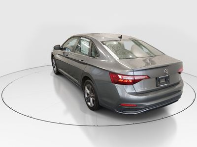 2024 Volkswagen Jetta - Photo 5