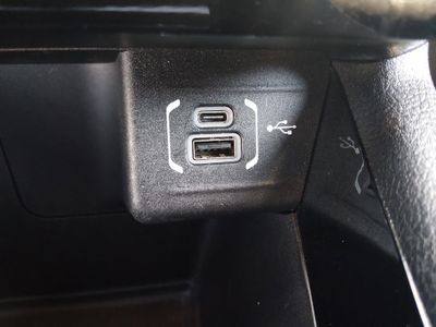 2023 Jeep Compass - Photo 19