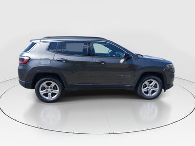 2024 Jeep Compass - Photo 8
