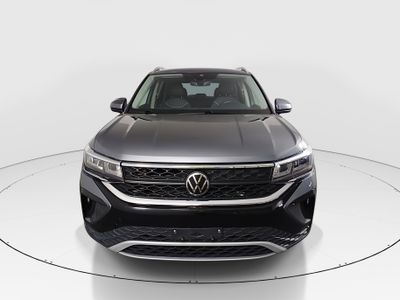 2024 Volkswagen Taos - Photo 2